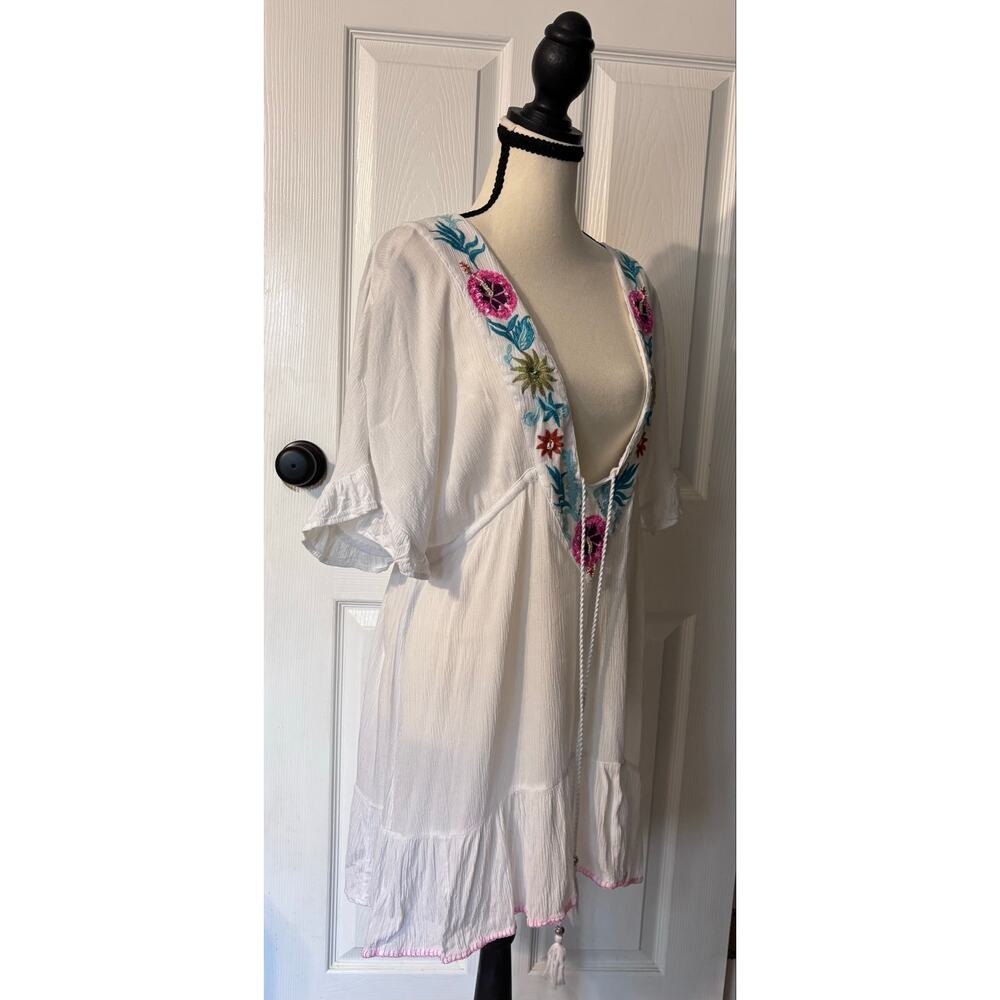 Blue Island Beach Coverup Women's Medium White Tropical Beaded Flowers - Picture 5 of 8